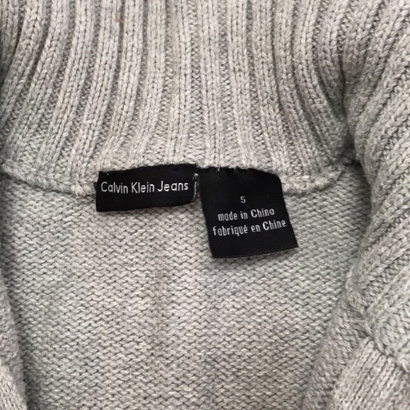 Calvin Klein sweater - Picture 3 of 6